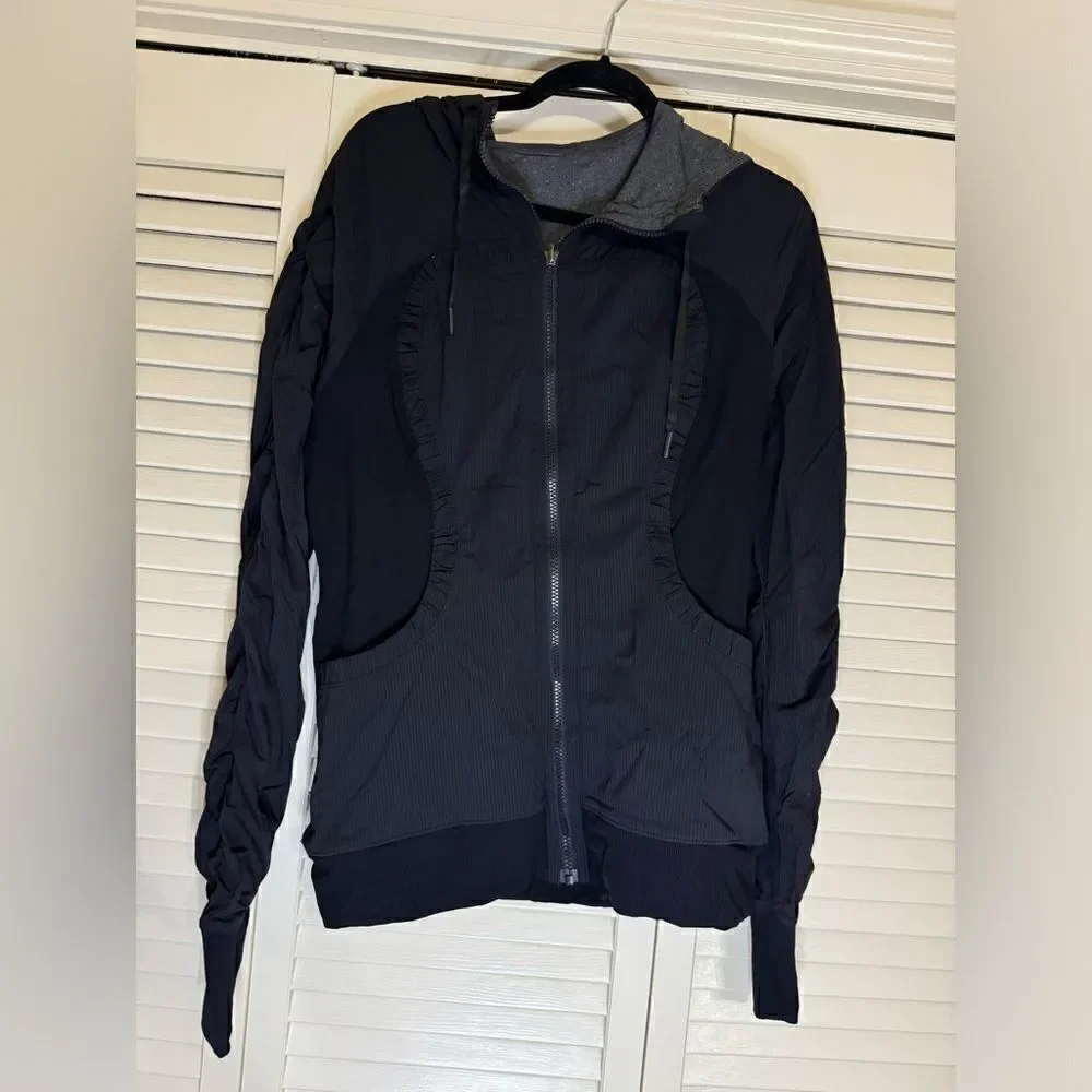 Women’s LuLuLemon Reversible Full Zip Jacket 10